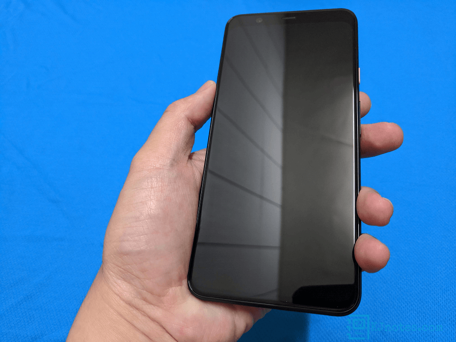 Google Pixel 4 XL手機本體的正面-pixel4xl053